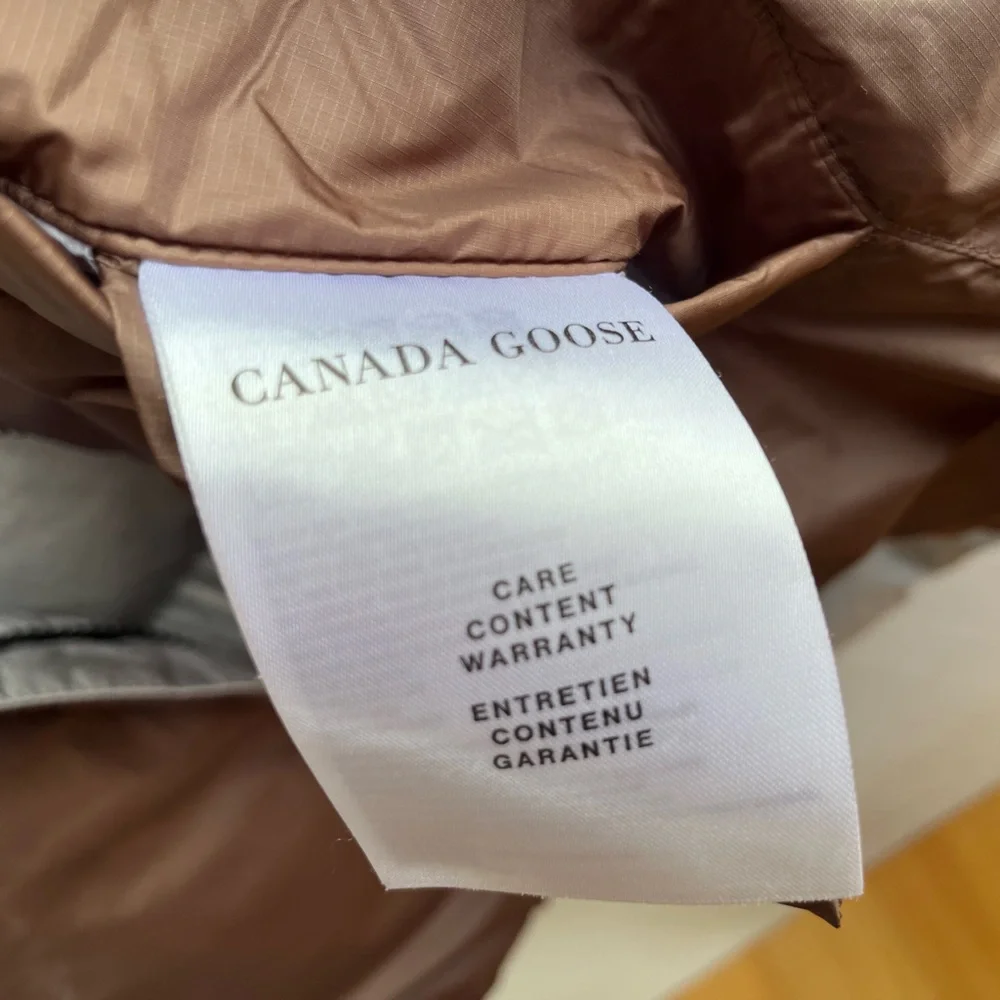 CANADA GOOSE  Mackay Reversible Down Jacket- Silverbirch Sephia - Picture 12 of 15